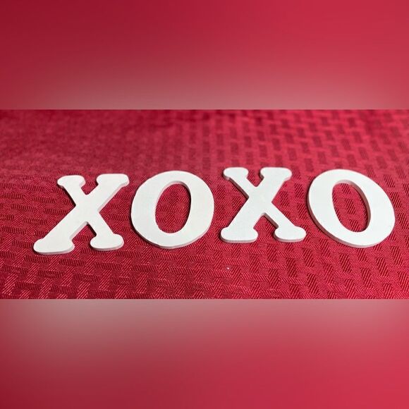 8 NEW! “XOXO” Sparkles Kisses & Hugs Glitter Letters Bonus Set of 8 XOXO Whit… - Picture 5 of 12